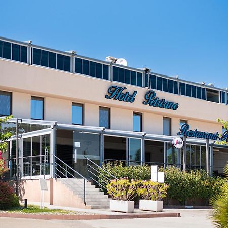 Hotel Petrcane Εξωτερικό φωτογραφία