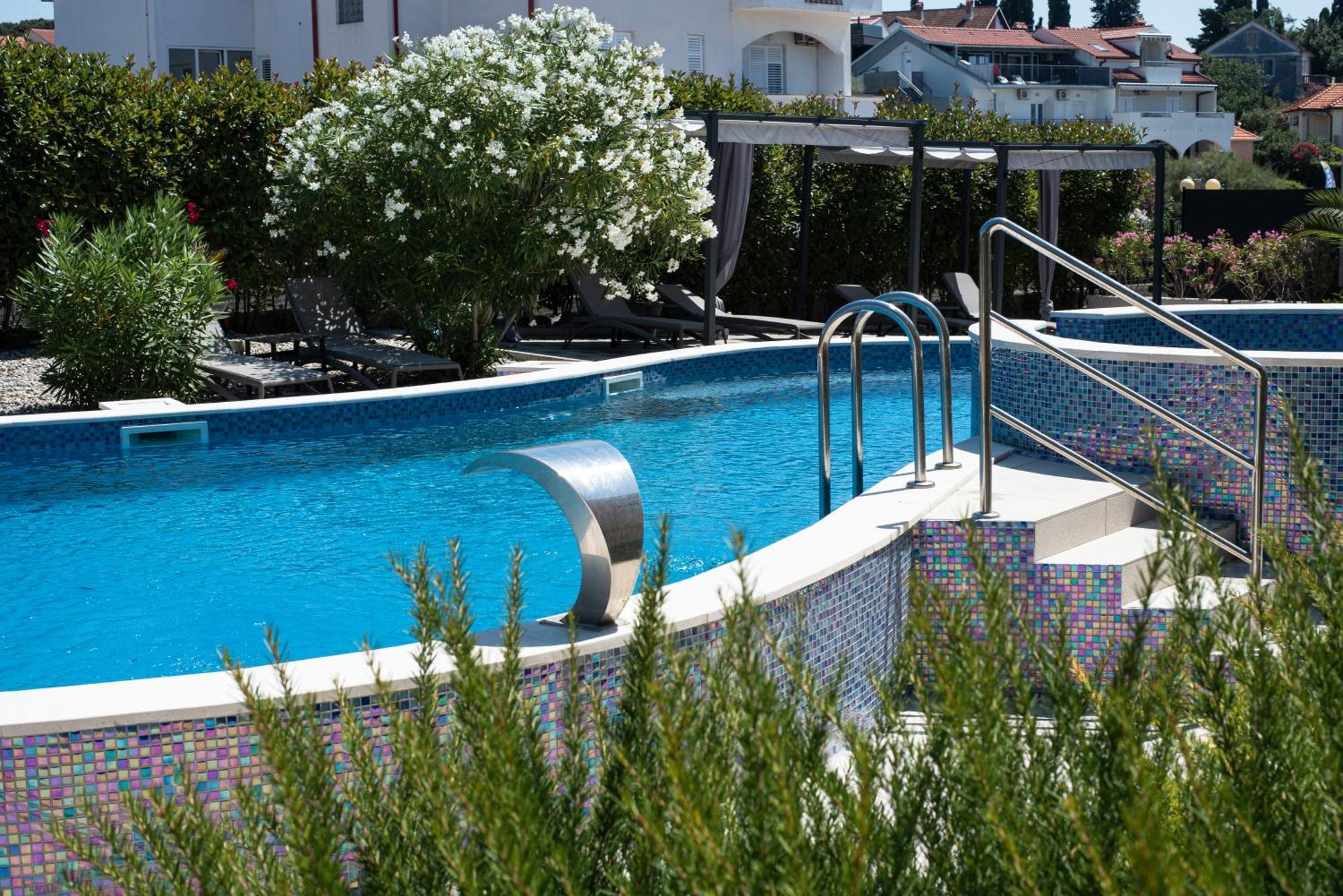 Hotel Petrcane Εξωτερικό φωτογραφία