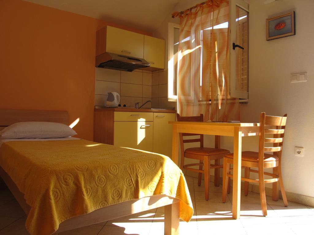 Hotel Petrcane Εξωτερικό φωτογραφία