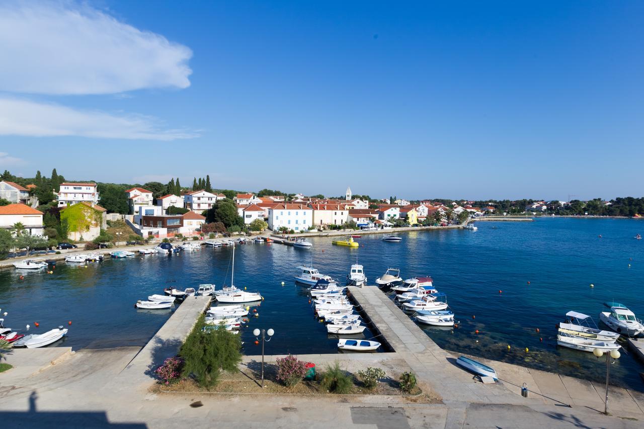Hotel Petrcane Εξωτερικό φωτογραφία